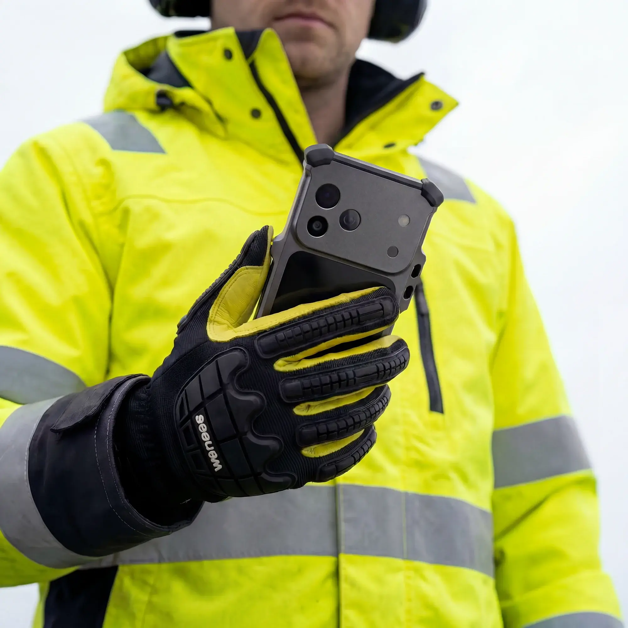 The ROI of the Connected Worker: Quantifying Efficiency Gains in Hazardous Environments